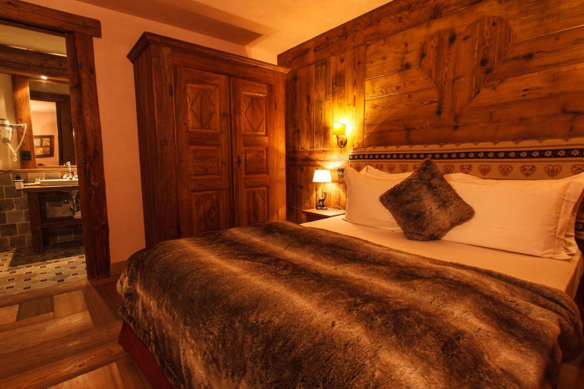 Au Coeur Des Neiges & Spa Courmayeur Exterior photo