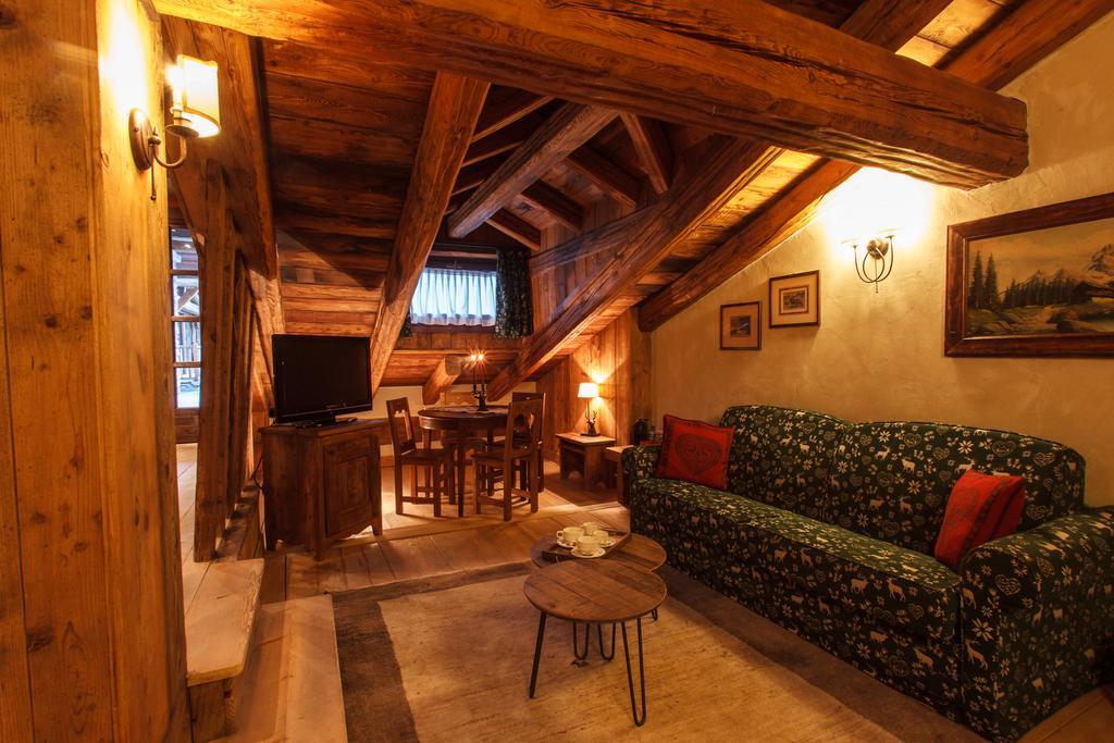 Au Coeur Des Neiges & Spa Courmayeur Exterior photo