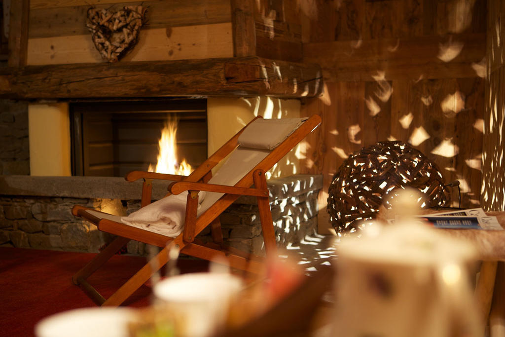 Au Coeur Des Neiges & Spa Courmayeur Exterior photo
