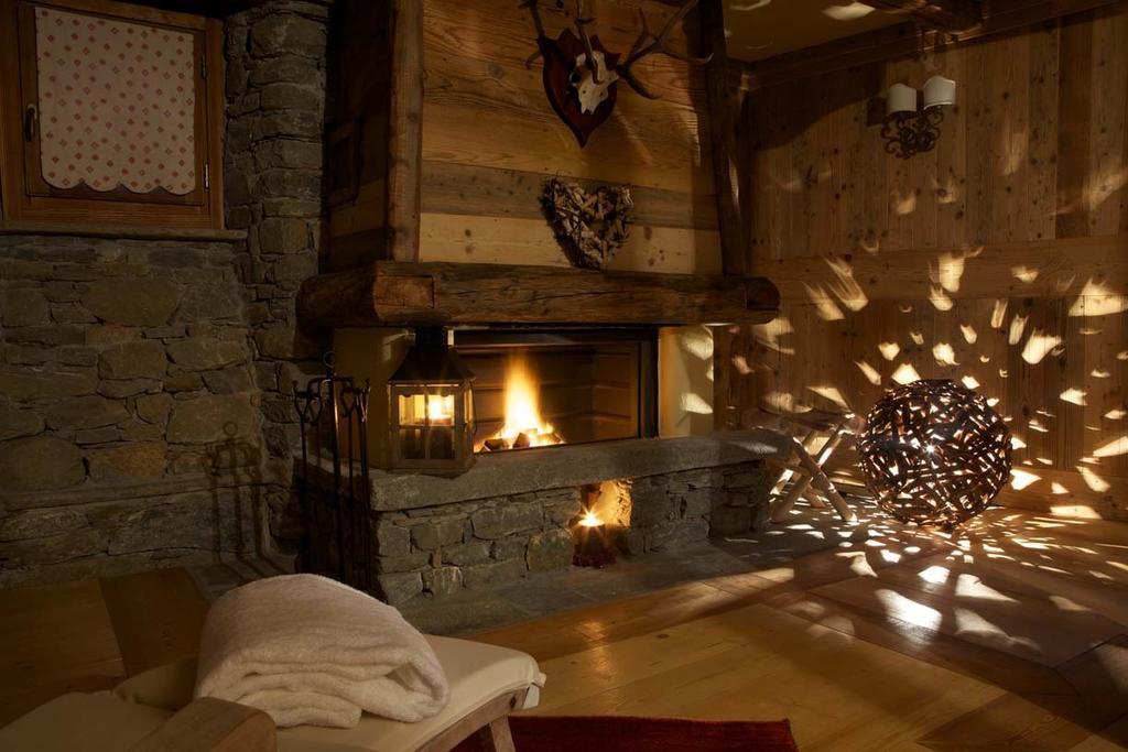 Au Coeur Des Neiges & Spa Courmayeur Exterior photo