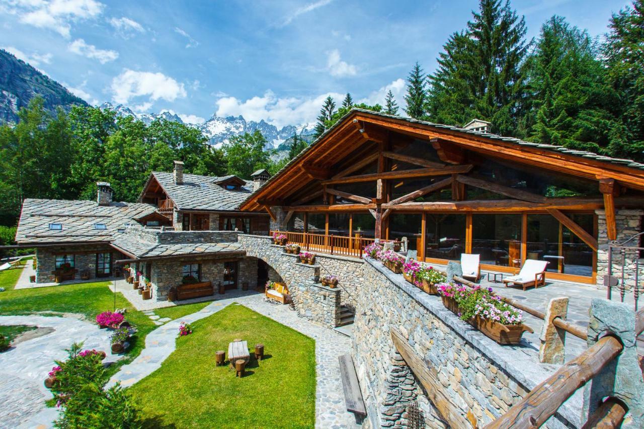 Au Coeur Des Neiges & Spa Courmayeur Exterior photo
